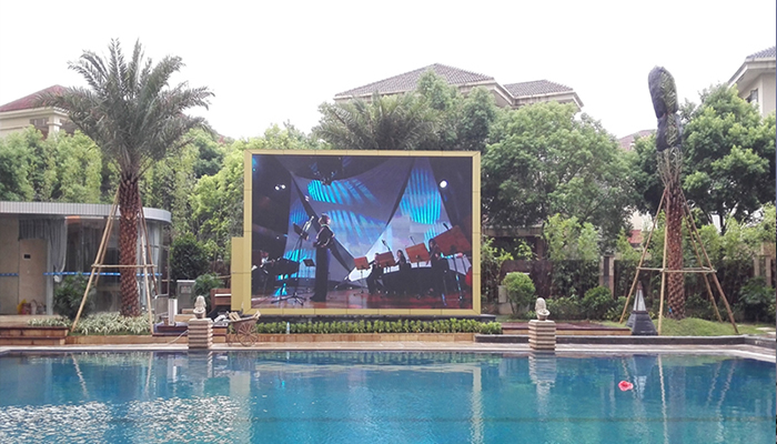 佛山三水金太陽(yáng)戶外P8全彩LED顯示屏安裝完成-面積48㎡